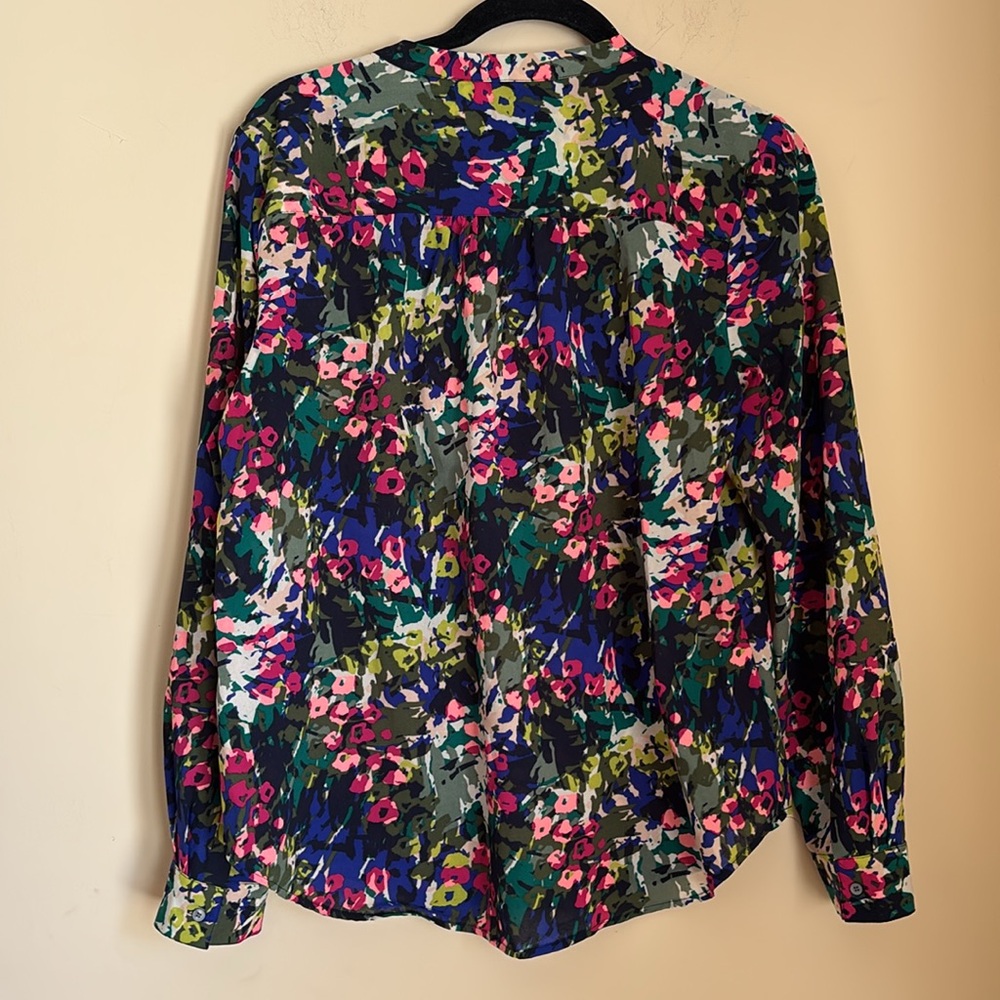 J.Crew Floral Multi-Color Long-Sleeve Blouse Size Medium - Picture 2 of 8